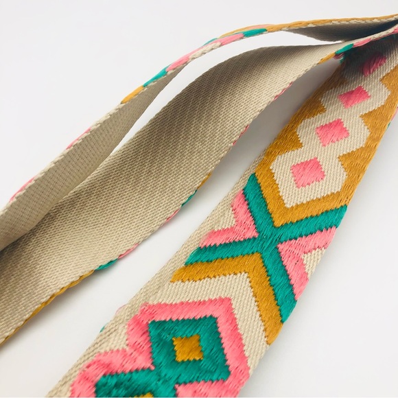 Aztec Print Adjustable Guitar or Bag Strap - Picture 3 of 4